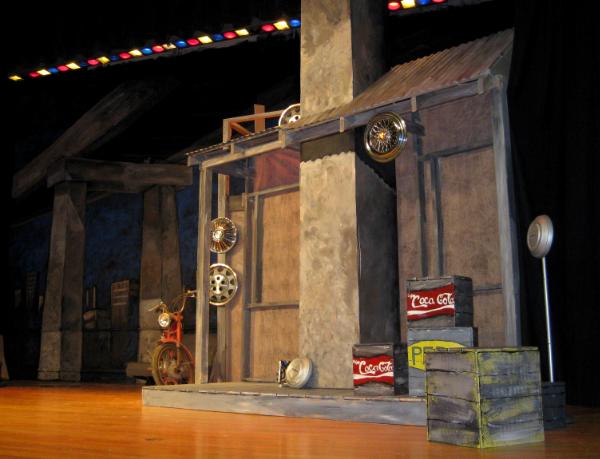 Godspell Shanty during construction